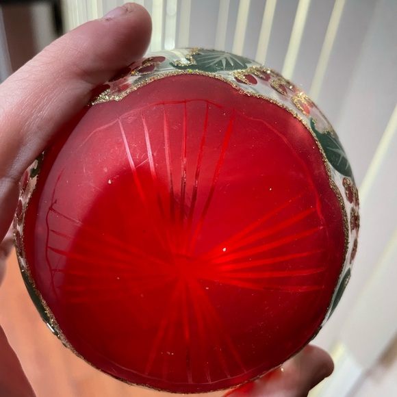 Glass Christmas ornament - Picture 3 of 5